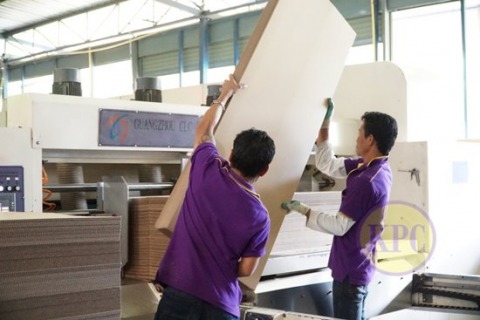 ผู้ผลิตกล่องลูกฟูก ผู้ผลิตกล่องลูกฟูก